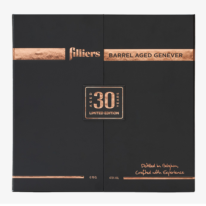 Black packaging for Filliers Distillery genever 30 years old and print in rose gold